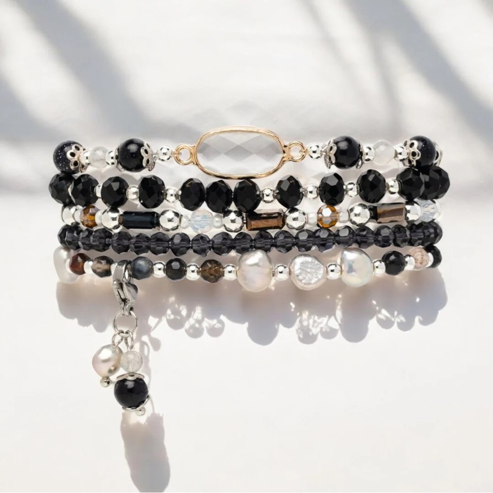 Cape Diablo Ethereal Frost stretch Multi-Strand Apple watch band LARGE